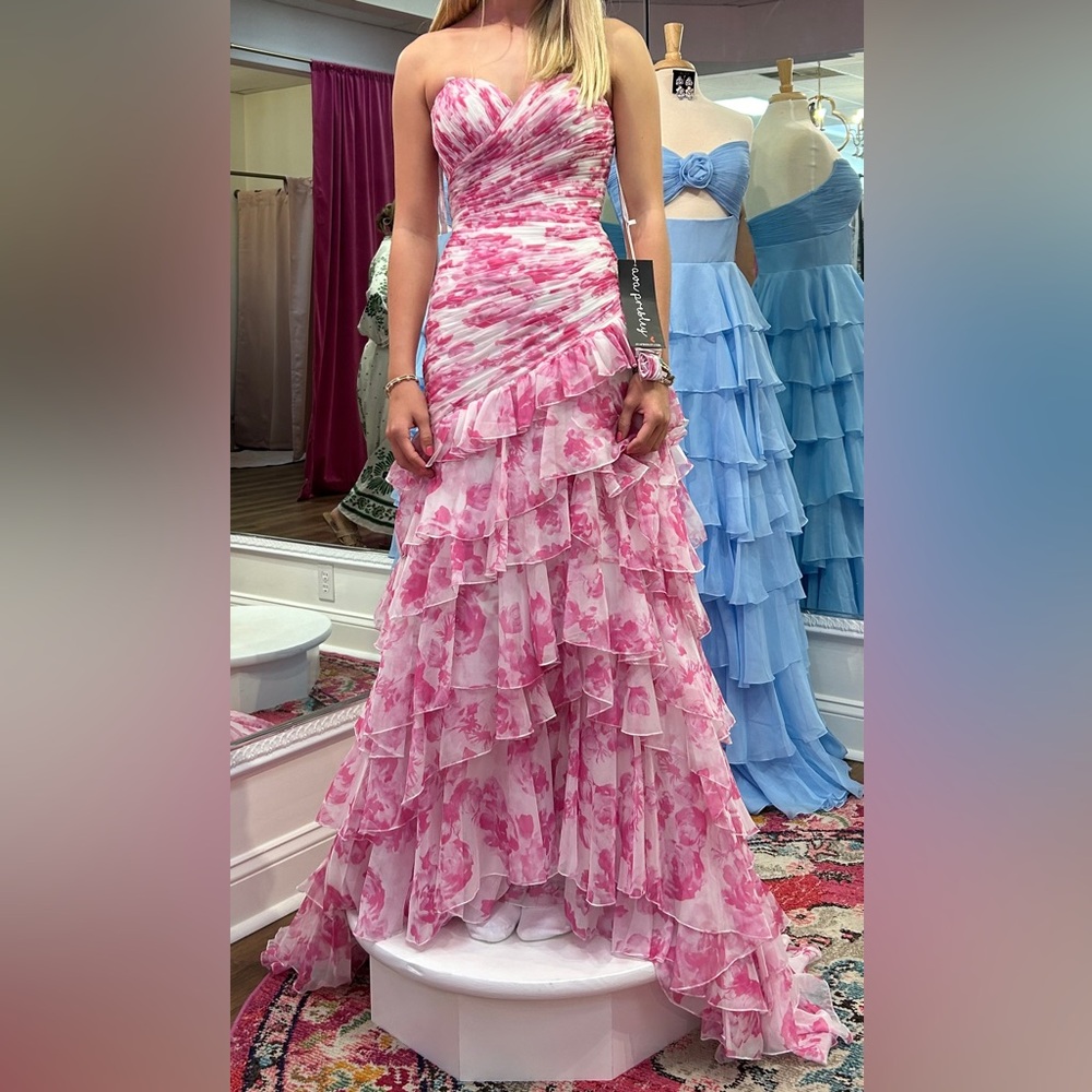 Chic Strapless Pink Floral Ruffle Prom Dress